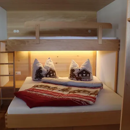 Nest Apartment *